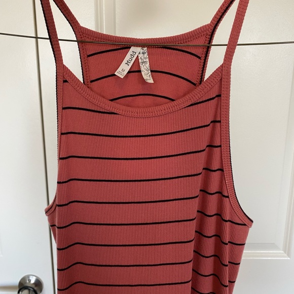 Junior’s Mudd Fitted Dress; Dusty Rose&Black; Size Med; LIKE NEW ONLY WORN ONCE - Picture 3 of 4